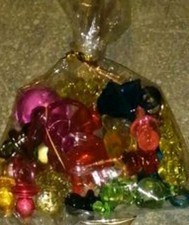 20 Anhänger Vinage  90er Jahre  Schnuller Ketten  Kult Set Plastik Schmuck Tüte