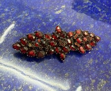 schöne alte Granat Brosche