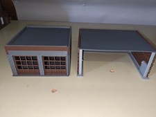 H0 HO 1:87 Gebäude LKW Doppelgarage + Unterstand (2) Bausatz grau braun