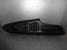 Mazda 323 BA Fensterheberschalter Schalter Fenster Omron BC1D66350A C8HD62A