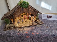 weihnacht krippe mit figuren