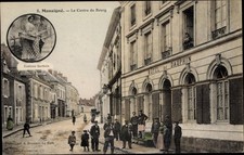 Ak Mansigné Sarthe, Le Centre