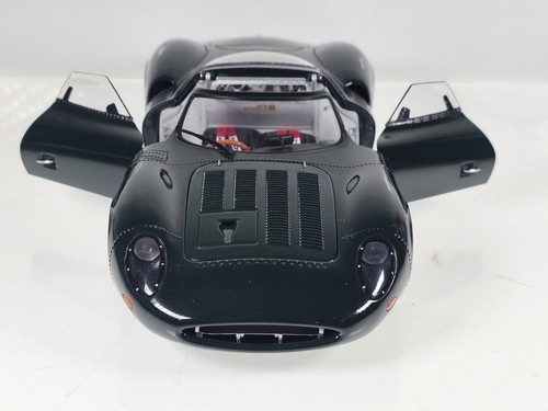 Autoart jaguar xj13 - 1:18,