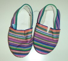 Bunt gestreifter Stoffschuh/Hausschuh nagelneu und ungetragen Gr. 20