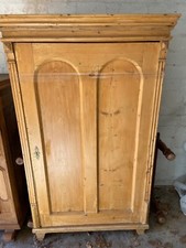 Kleiderschrank, Kiefer massiv, Jugendstil, H 177,5 cm, T 53 cm, B 107 cm