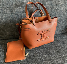 Celine Anais Mini Shopper aus