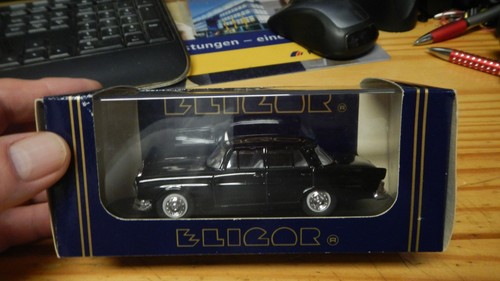 Eligor 1381 mercedes benz - 1:43,