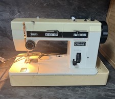 Pfaff Hobbymatic 800