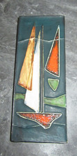 wandkeramik mit segelbooten