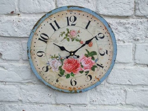 Wunderschöne wanduhr mit - wunderschöne,