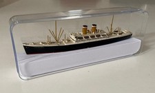 HAMBURG (HAPAG) - Schiffsmodell Wiking  1:1250