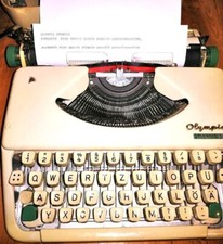Schreibmaschine Olympia Splendid 66