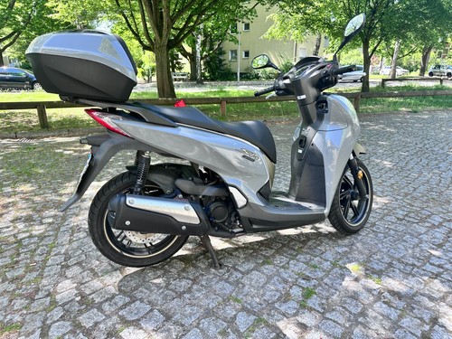 Honda sh300i nf05 11000km - honda,