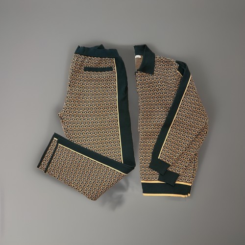Zara trainingsanzug set - zara,