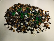 3 kg Knöpfe Konvolut - viele