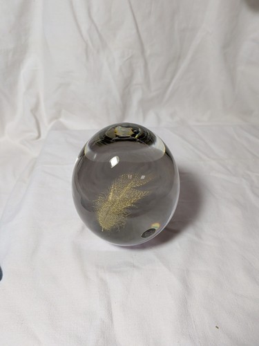 Briefbeschwerer oval goldfeder - briefbeschwerer,
