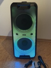 MEDION LIFE P61080 Partylautsprecher Karaoke LCD-Display Bluetooth Lichteffekte