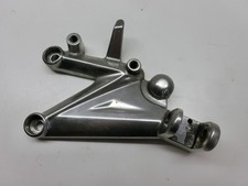 Triumph Street Triple R 675 D67LD 09-12 Fußrastenhalter Halter Fußraste Raste