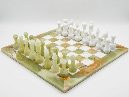 Handgefertigtes schachspiel - handgefertigtes,