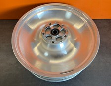 18 x 5.5 Harley Davidson Felge