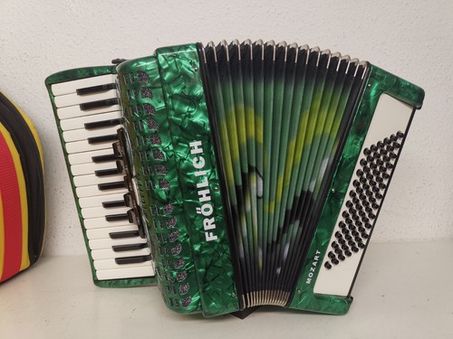 Akkordeon fröhlich mozart - akkordeon,,