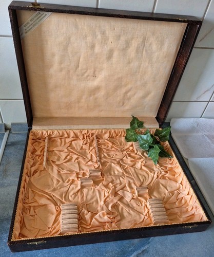 Besteckkoffer für teile - 24,
