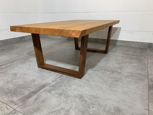 Couchtisch aus kirsche und - aus,