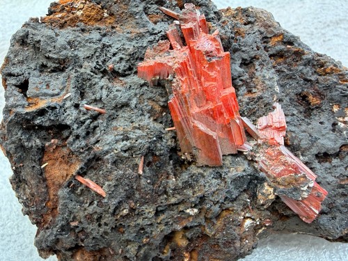 Krokoit crocoite dicke - /, •