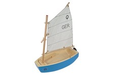 Ogas 2229 Holzboot Segelboot Optimist 23 x 27 cm aus Holz Made in Germany