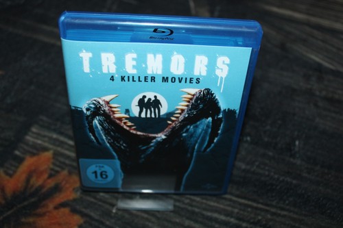 Tremors teil 4 - -,