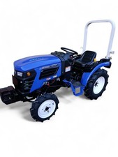 Traktor Schlepper mit 30 PS