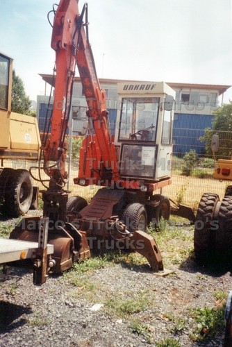 Lkw foto bagger orange - foto,