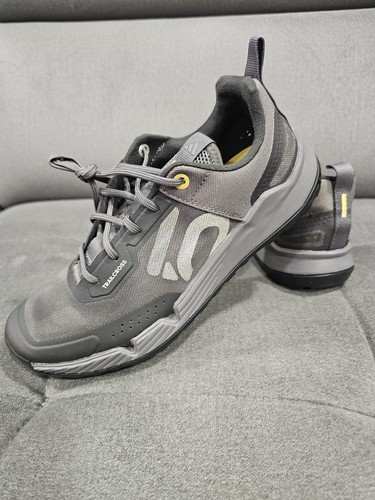 Adidas five ten 10 - five,
