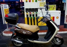 Peugeot Roller Viva-City 4Tackt Nur ca: 1.500 Km, NP: 2500,00euro !!TOP ANGEBOT!