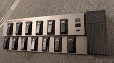 Roland FC-200, Midicontroler, Midipedal