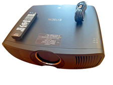 Epson EH-LS12000B Heimkino