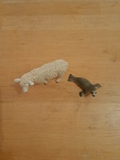 Schleich 2  Tiere (Robbe und Schaf)
