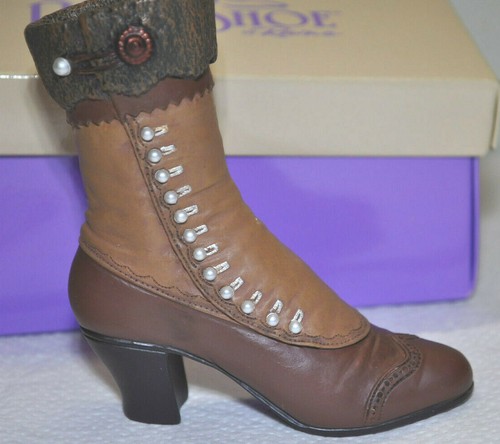 Just the right shoe - right, high