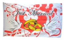 Fahne Just Married Tauben