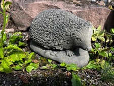 Igel groß Tier Skulptur Figur aus Kunst Sandstein im Antik Look S 44