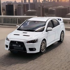 Mitsubishi Lancer Evo X weiß