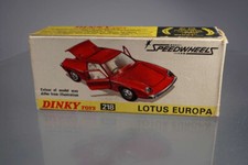 vintage Dinky Toys 218
