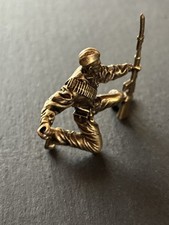 Scharfschütze Soldat aus