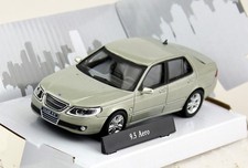 Saab 9-5 Aero beige 1:43 Cararama Modellauto