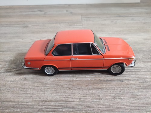 Kyosho bmw 2002 - kyosho,