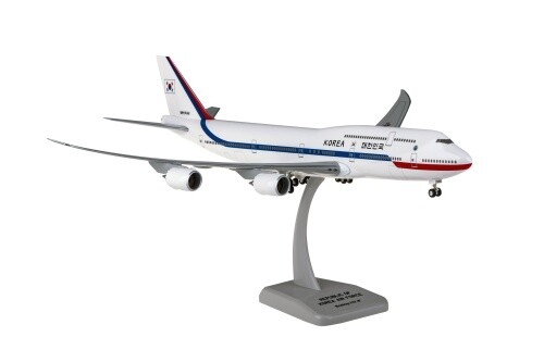 Hogan boeing 747 republic - hogan, 747-8