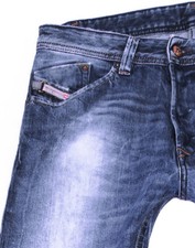 DIESEL DARRON HERREN JEANS – W30 L32 thavar poiak**TOP 2025  30/32 **