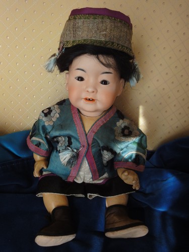 Antike puppe orientale asiate - puppe,