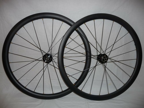 38mm tief 24mm innenbreite - 24mm,
