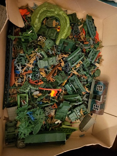 Konvolut plastiksoldaten - konvolut,